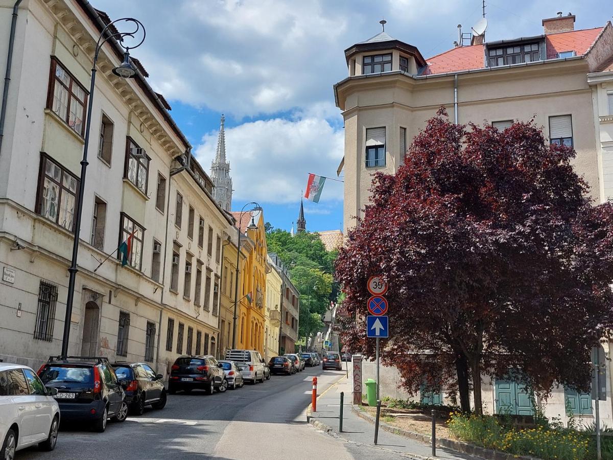 Sunny Studio At The Castle Budapest Exterior foto