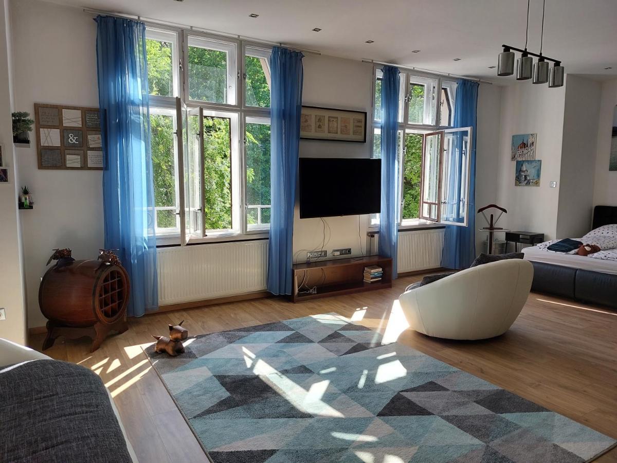 Sunny Studio At The Castle Budapest Exterior foto